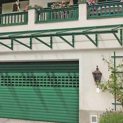 Рольворота серии Prestige цвета «зеленый мох»